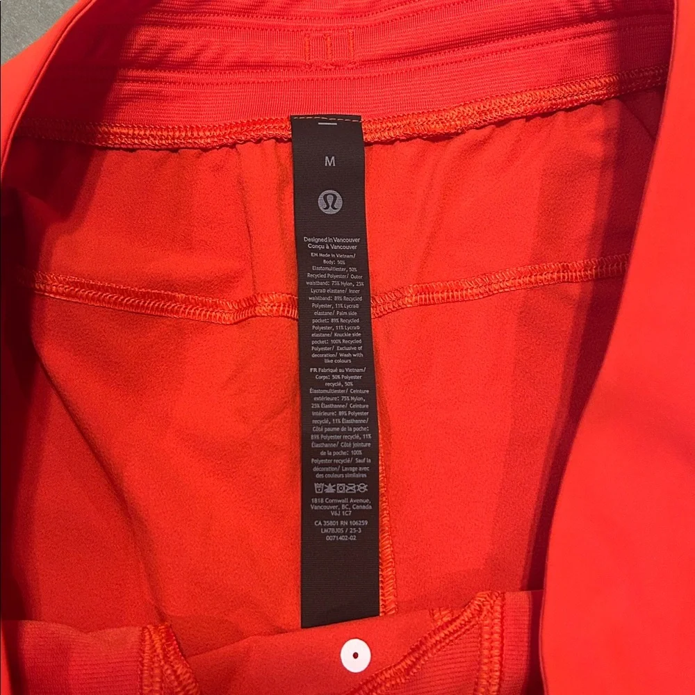 Lululemon Zeroed In Short 7” NWT - Picture 2 of 5